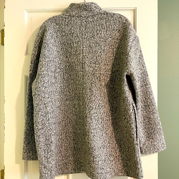 Club Monaco women’s light jacket. Size L. Hits below hip. Worn once, like new. - Picture 2 of 6